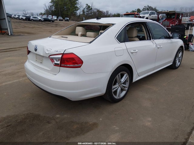 44393453 :رقم المزاد ، 1VWBN7A39EC098945 vin ، 2014 Volkswagen Passat 2.0l Tdi Se مزاد بيع