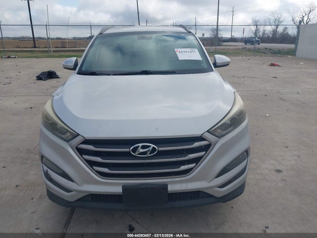 Hyundai TUCSON SE 2017 KM8J33A45HU469874 Image 12