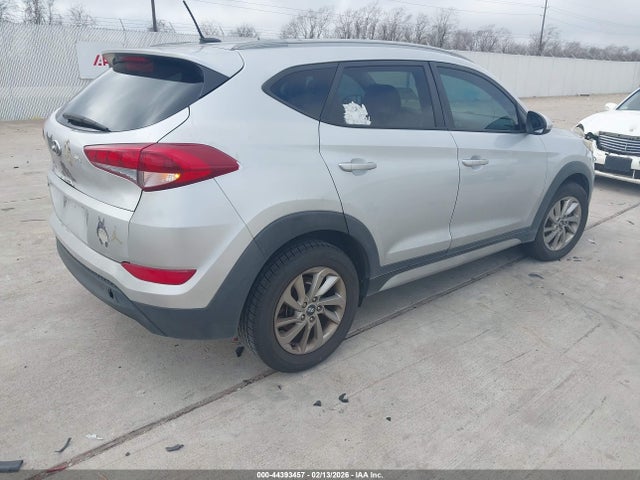 Hyundai TUCSON SE 2017 KM8J33A45HU469874 Image 4