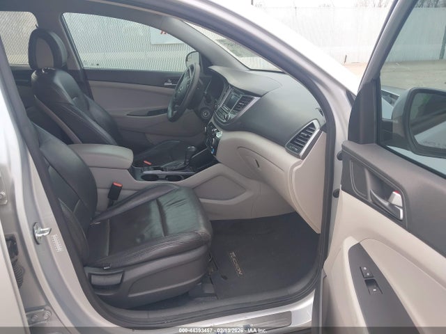 Hyundai TUCSON SE 2017 KM8J33A45HU469874 Image 5