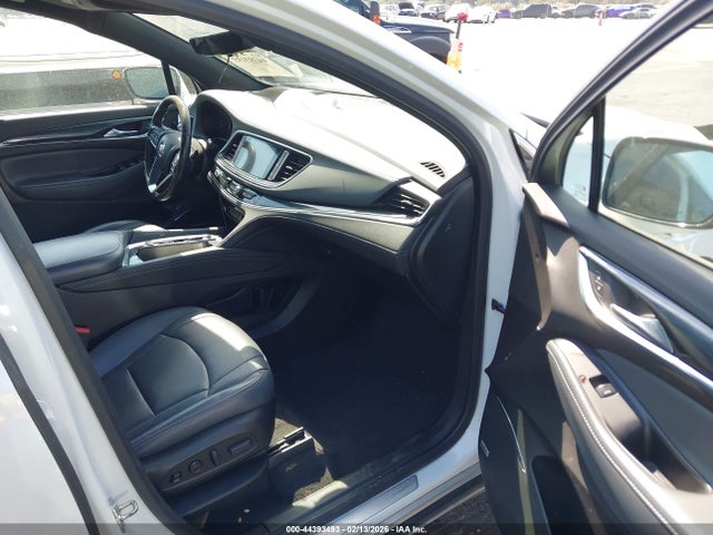 2022 Buick Enclave Awd Premium მანქანა იყიდება აუქციონზე, vin: 5GAEVBKW6NJ131716, აუქციონის ნომერი: 44393493