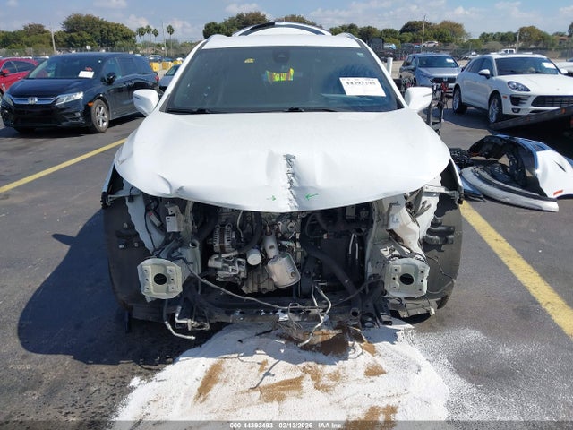 2022 Buick Enclave Awd Premium მანქანა იყიდება აუქციონზე, vin: 5GAEVBKW6NJ131716, აუქციონის ნომერი: 44393493
