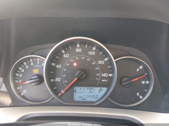 JTMZFREV4GJ076436 Toyota RAV4 LE