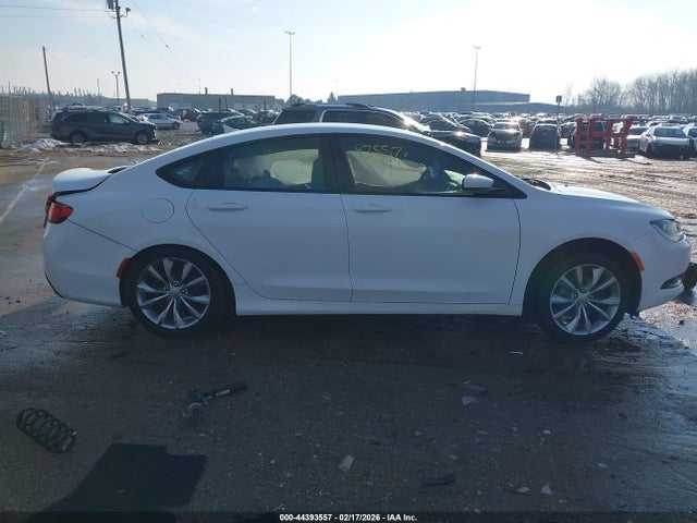 Aukcja sprzedaży 2016 Chrysler 200 S, vin: 1C3CCCBB2GN174349, numer aukcji: 44393557