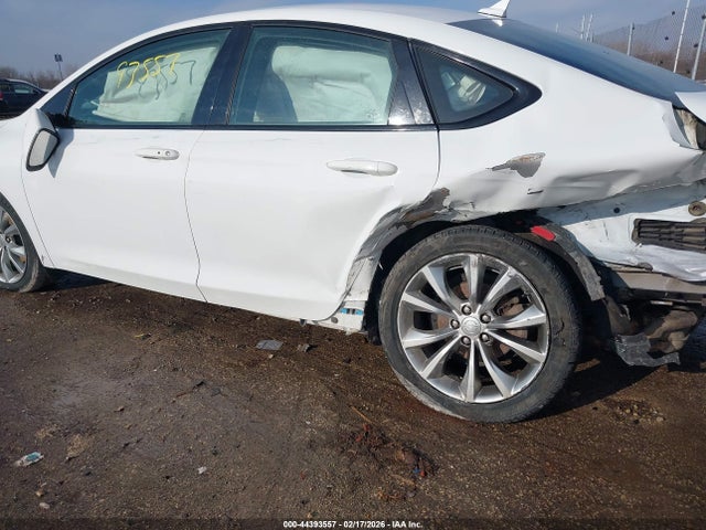 2016 CHRYSLER 200 1C3CCCBB2GN174349 Photo 5