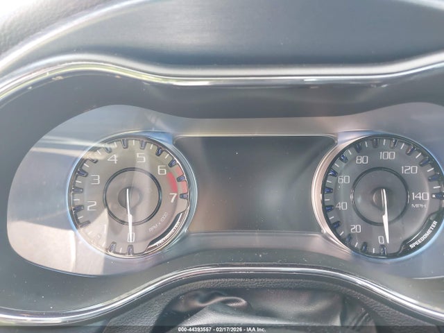 2016 CHRYSLER 200 1C3CCCBB2GN174349 Photo 6