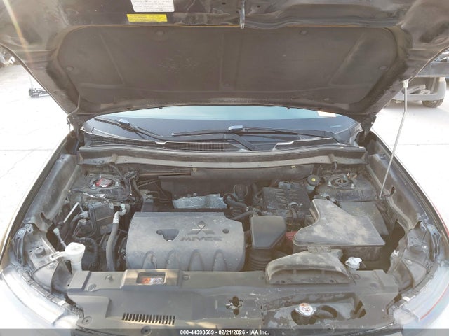 2016 MITSUBISHI OUTLANDER JA4AD2A38GZ050576 Photo 9