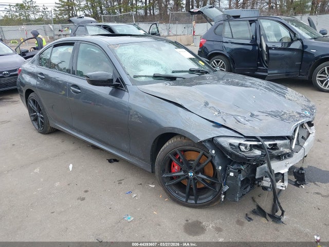 44393607 :رقم المزاد ، 3MW5U9J01N8C68806 vin ، 2022 Bmw M340i مزاد بيع