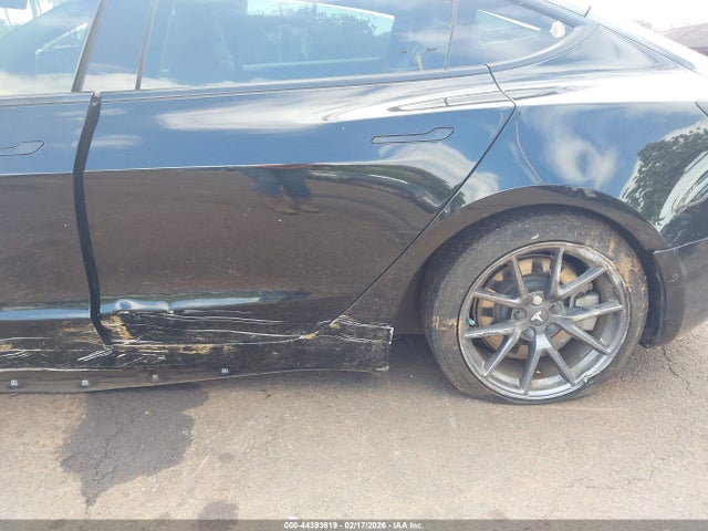 Tesla Model 3 Rear-wheel Drive 2022 5YJ3E1EA2NF125824 Image 19