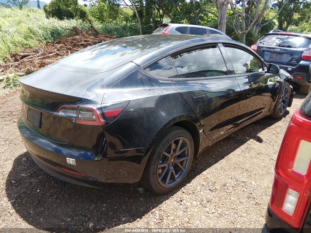 Tesla Model 3 Rear-wheel Drive 2022 5YJ3E1EA2NF125824 Image 4