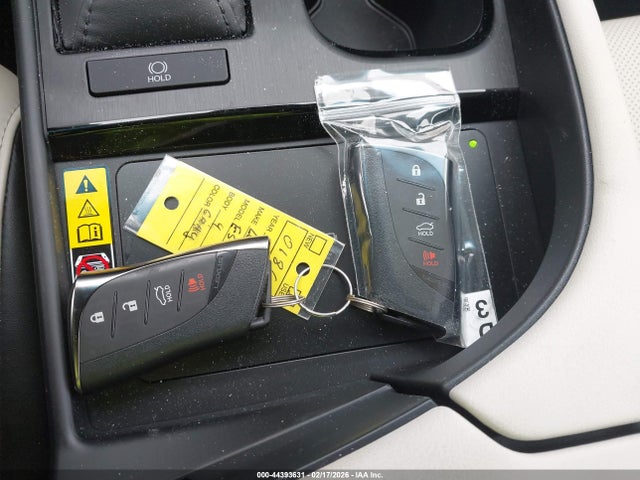 58ADZ1B10SU218913 Lexus ES 350