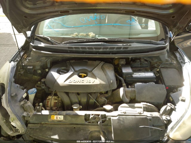 5NPDH4AE0GH724781 Hyundai ELANTRA SE