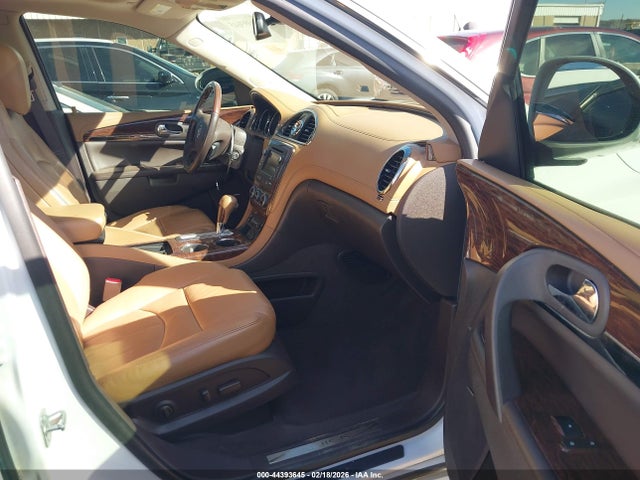 44393645 :رقم المزاد ، 5GAKRCKD7HJ156074 vin ، 2017 Buick Enclave Premium مزاد بيع