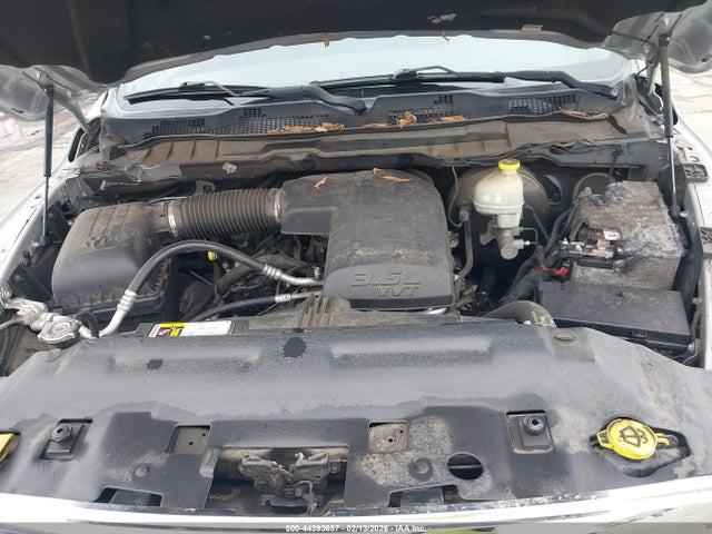 1C6RR6GG4GS227362 RAM 1500 Slt