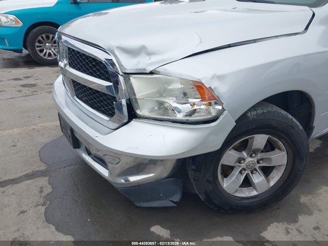 1C6RR6GG4GS227362 RAM 1500 Slt