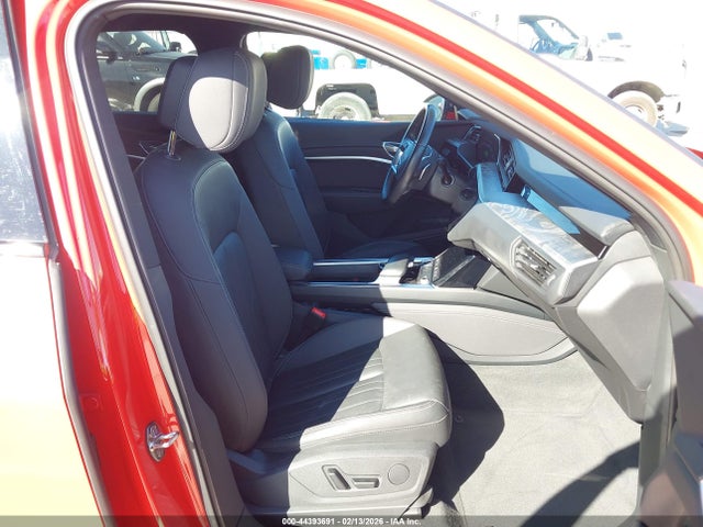 2022 AUDI E-TRON WA1AAAGE9NB013621 Photo 4