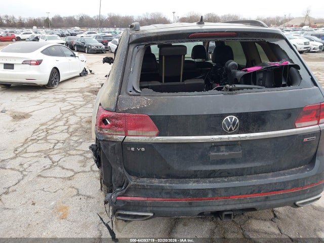 2022 Volkswagen Atlas 3.6l V6 Se W/technology მანქანა იყიდება აუქციონზე, vin: 1V2KR2CA2NC541716, აუქციონის ნომერი: 44393719