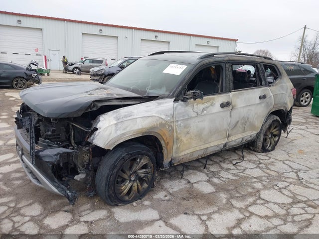 2022 Volkswagen Atlas 3.6l V6 Se W/technology მანქანა იყიდება აუქციონზე, vin: 1V2KR2CA2NC541716, აუქციონის ნომერი: 44393719