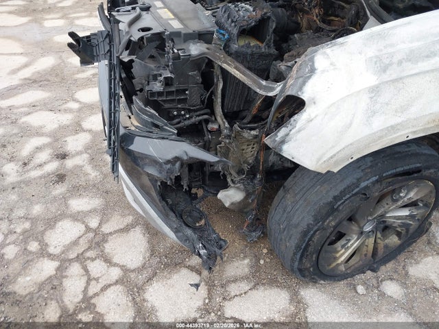 2022 Volkswagen Atlas 3.6l V6 Se W/technology მანქანა იყიდება აუქციონზე, vin: 1V2KR2CA2NC541716, აუქციონის ნომერი: 44393719