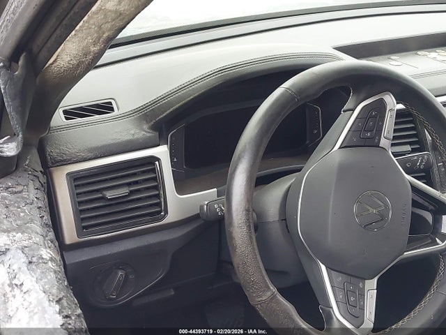 2022 Volkswagen Atlas 3.6l V6 Se W/technology მანქანა იყიდება აუქციონზე, vin: 1V2KR2CA2NC541716, აუქციონის ნომერი: 44393719