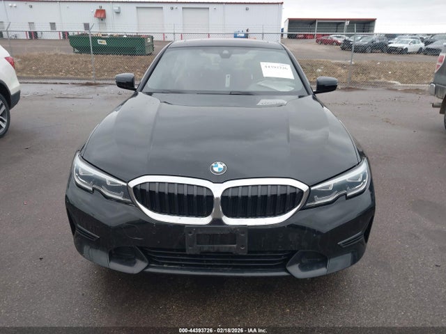 3MW5R7J0XN8C78093 BMW 330i Xdrive