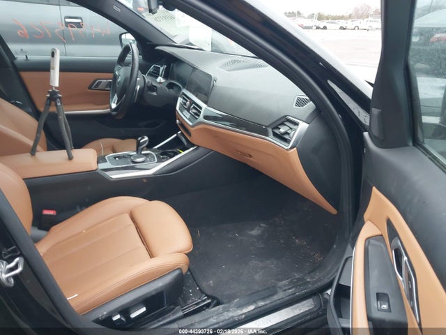 3MW5R7J0XN8C78093 BMW 330i Xdrive