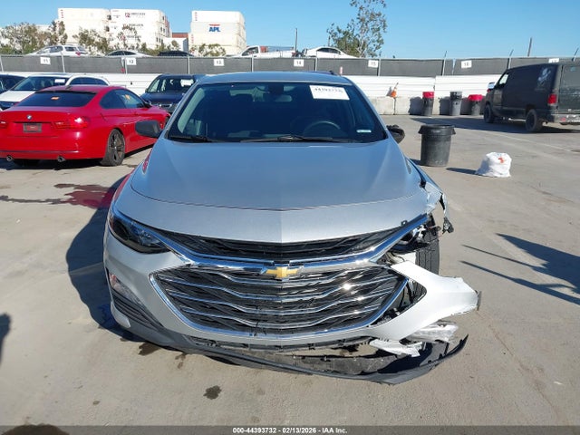 1G1ZD5ST7LF025701 Chevrolet Malibu Fwd Lt