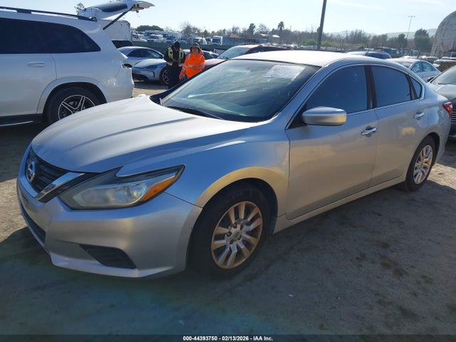 1N4AL3AP5HN337485 Nissan Altima 2.5 S