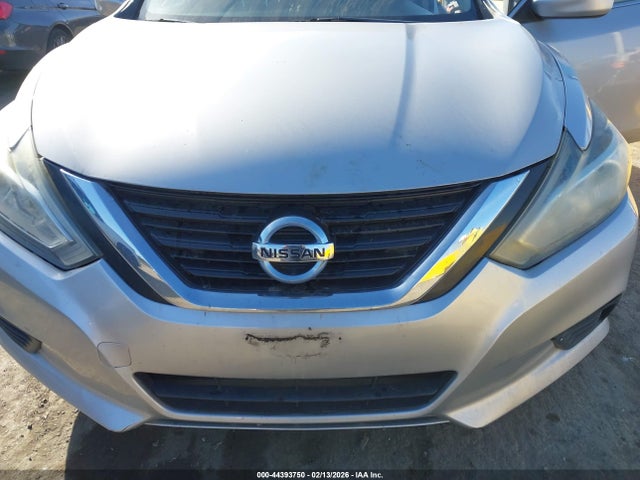 1N4AL3AP5HN337485 Nissan Altima 2.5 S
