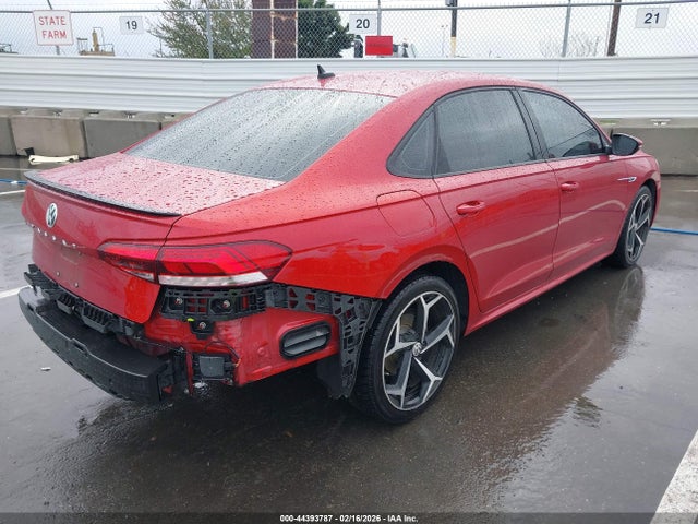 1VWMA7A3XLC013225 Volkswagen Passat 2.0t R-line