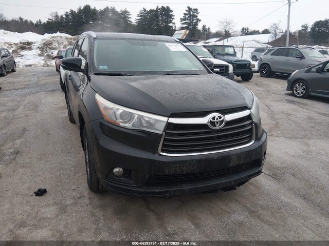 5TDJKRFH1FS176948 Toyota Highlander Xle V6