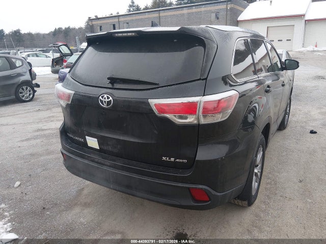 5TDJKRFH1FS176948 Toyota Highlander Xle V6