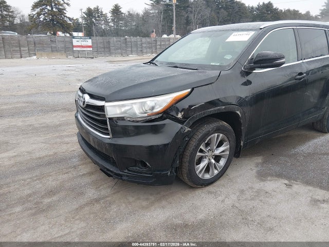 5TDJKRFH1FS176948 Toyota Highlander Xle V6
