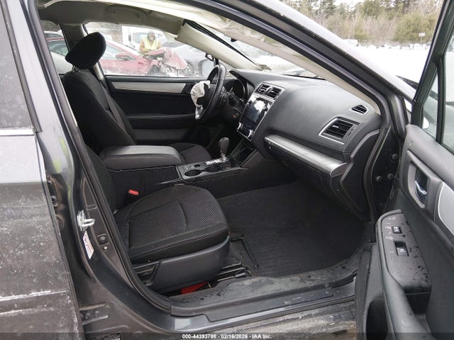 4S4BSAFC8K3228738 Subaru Outback 2.5i Premium