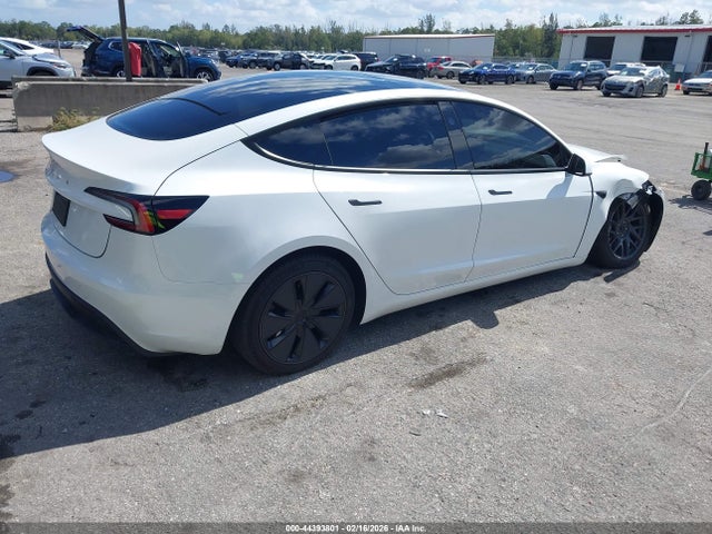 2025 TESLA MODEL 3 5YJ3E1EA4SF931756 Photo 3