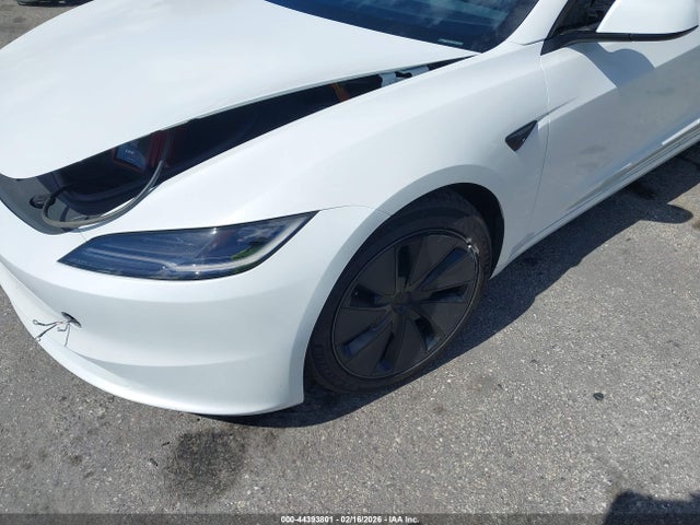 2025 TESLA MODEL 3 5YJ3E1EA4SF931756 Photo 5