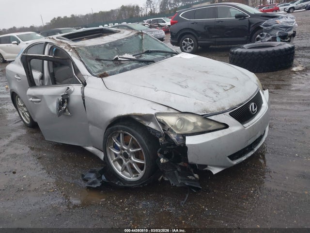 2007 LEXUS IS 350 JTHBE262872012893 Photo 4