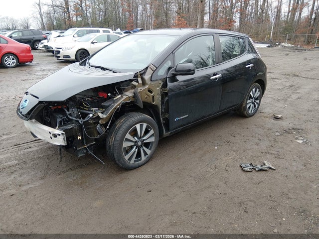 1N4BZ0CP4GC300601 Nissan LEAF SV