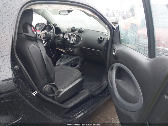 WMEFJ9BA8HK214088 Smart Fortwo Electric Drive Passion