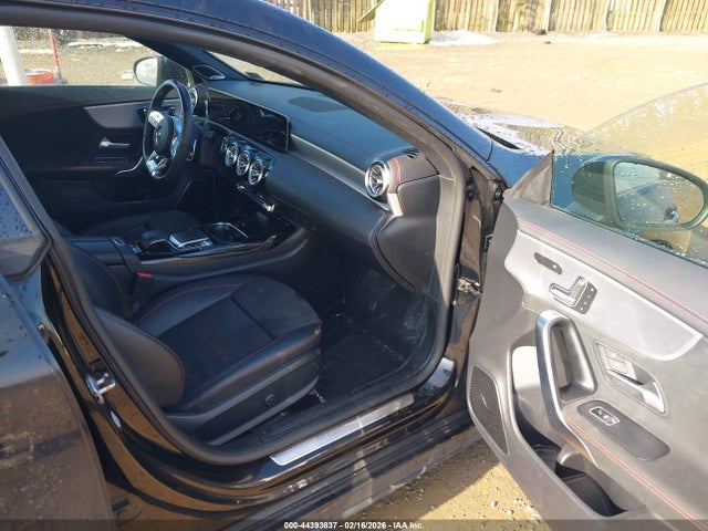 2020 MERCEDES-BENZ AMG CLA 35 W1K5J5BB2LN097522 Photo 4