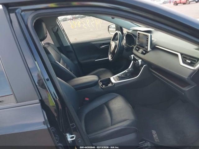 JTMN1RFV5KD512164 Toyota Rav4 Limited