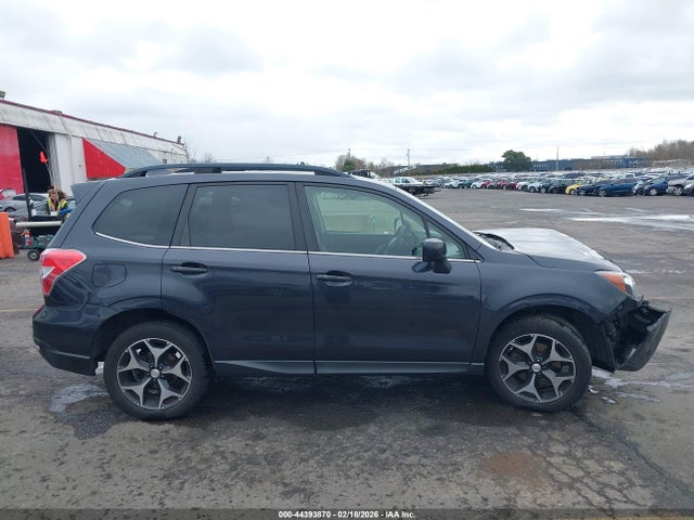 JF2SJGDCXGH530704 Subaru Forester 2.0xt Premium