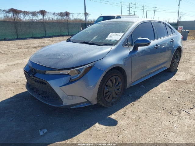 Toyota COROLLA LE 2022 5YFEPMAE8NP366479 Image 2