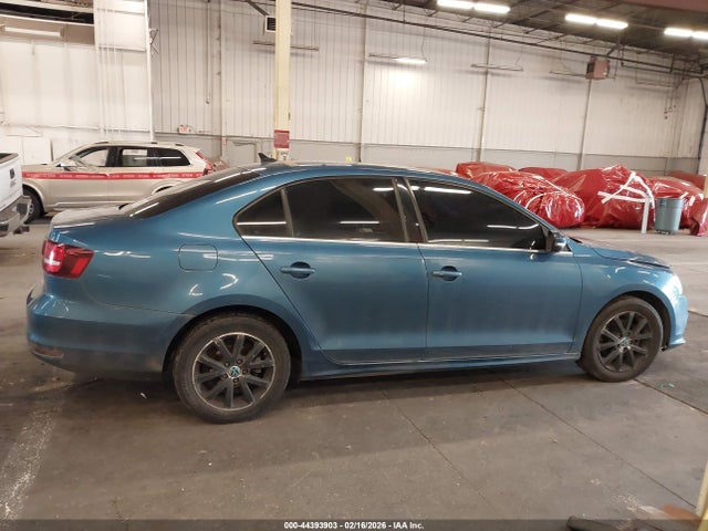 Aukcja sprzedaży 2017 Volkswagen Jetta 1.4t Se, vin: 3VWDB7AJ3HM387340, numer aukcji: 44393903