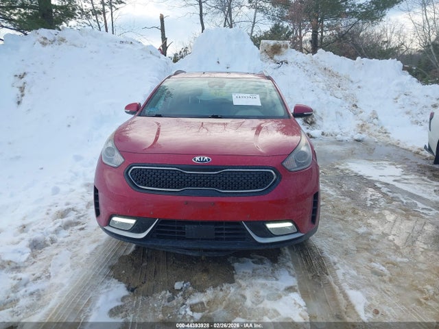 44393928 :رقم المزاد ، KNDCE3LCXH5038422 vin ، 2017 Kia Niro Touring مزاد بيع