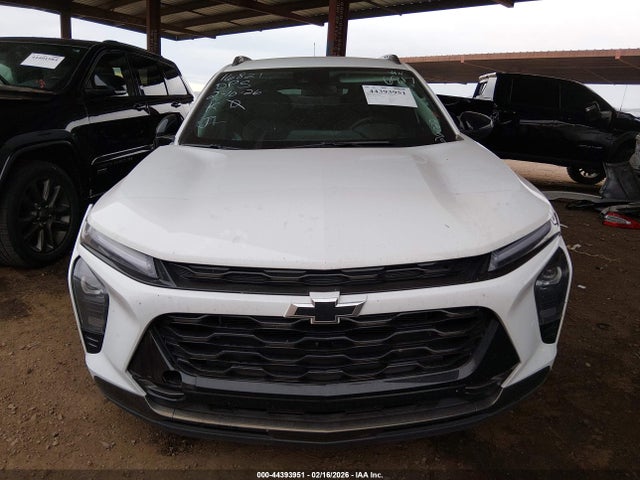 KL77LKEPXSC036817 Chevrolet Trax Fwd Activ