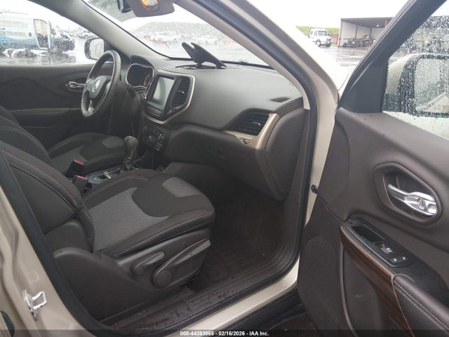 Jeep Cherokee Latitude 2014 1C4PJLCS7EW249622 Image 5