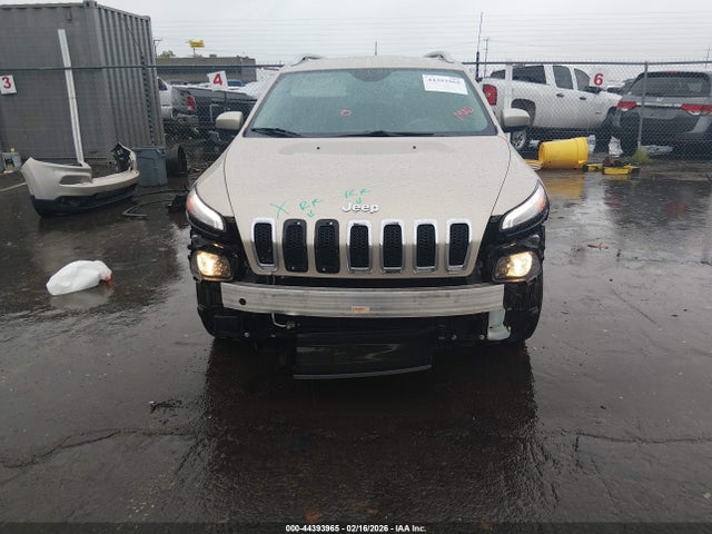 Jeep Cherokee Latitude 2014 1C4PJLCS7EW249622 Image 6