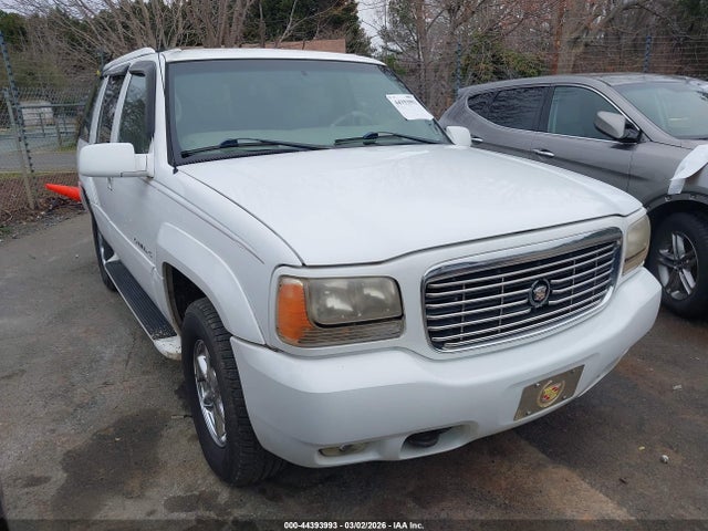 2000 CADILLAC ESCALADE 1GYEK13R2YR129567