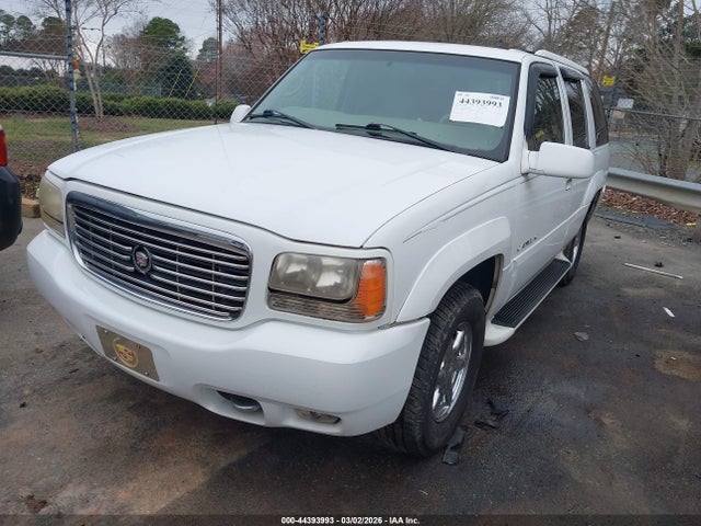 2000 CADILLAC ESCALADE 1GYEK13R2YR129567 Photo 1